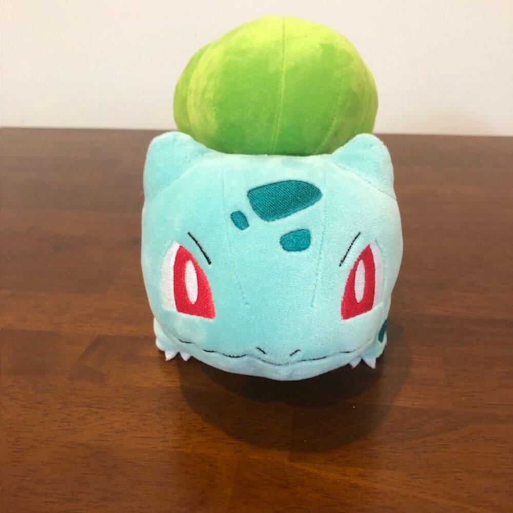 Pokémon Bulbasaur Plush Stuffed Animal Pre-owned. - Picture 3 of 12